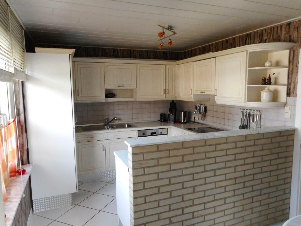 Modernes Ferienhaus Der Besonderen Art Mit Garten ลือเนอ ภายนอก รูปภาพ